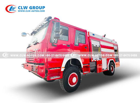 HOWO 4x4 Fire Brigade Truck With 4000 - 6000L Water Foam High Pressure Water Sprinkler