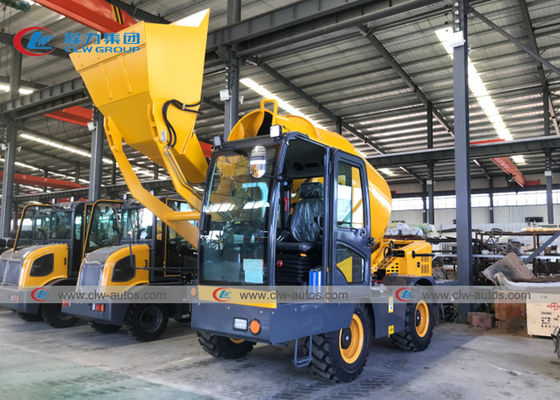 Mobile Self Loading Cement Concrete Mixer Truck 4CBM 4.5CBM With 270 Deg Rotation