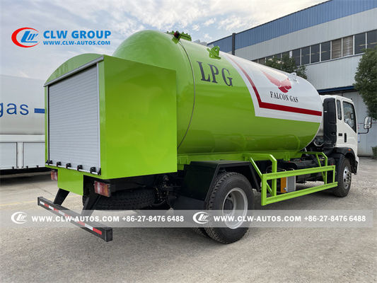 HOWO 4x2 RHD 15000 Liters LPG Bobtail Truck With Dispenser And Flow Meter