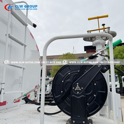 SINOTRUK HOWO 300HP High Pressure Cleaning Truck with DENAIR Air Compressor and Carbon Steel Construction