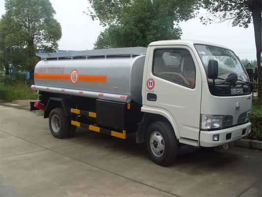4000L AGO Oil Tanker Truck White Product Fuel Delivery 3 Tonne Tank Capacity