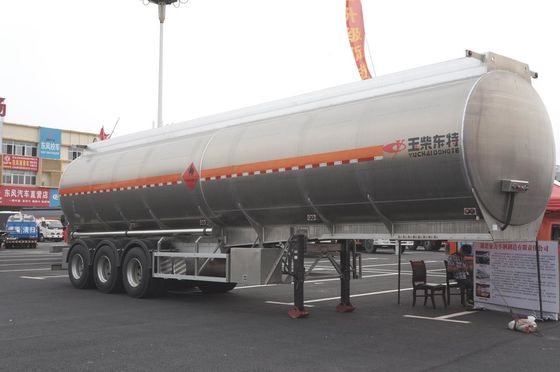 Large Fuel Delivery Truck Palm Oil Tank Transport Trailer 45,000 Liters 35 Ton