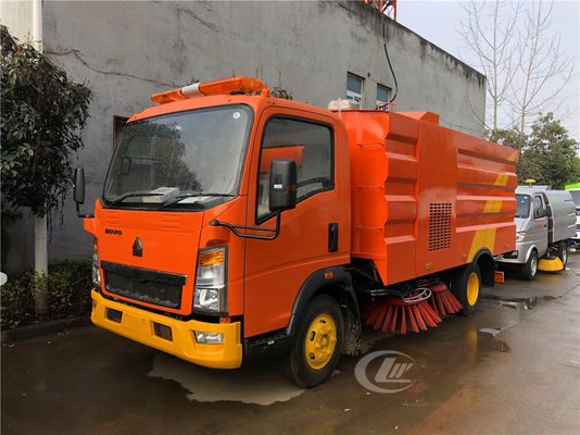 City Cleaning Machine Road Sweeper Truck Howo 4 X 2 115HP 5CBM Vacuum Type
