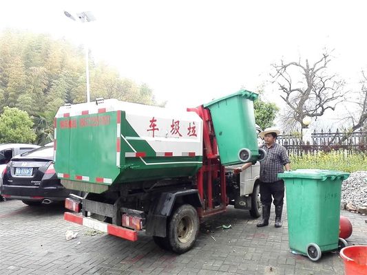 Small Side Loading Barrel Lifting Waste Removal Trucks For Old Street Garbage Collection