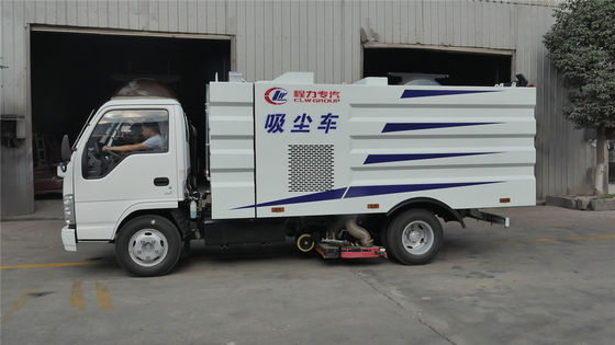 5CBM Vacuum Road Sweeper Truck 4CBM Garbage Bin 1CBM Water Bin For Road Cleaning
