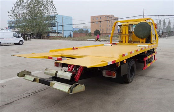 ISUZU 4X2 100HP Wrecker Tow Truck 4.2 Meters Flatbed Accident Recovery Truck