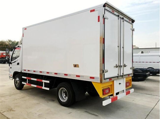 FOTON 130HP 4x2 2Ton Carrier Cooler Refrigerator Van Truck For Meat And Fish