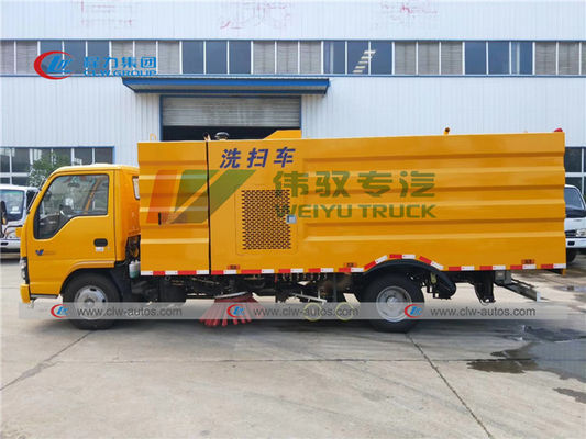 ISUZU Vacuum 4X2 Road Sweeper Truck Left Hand Drive