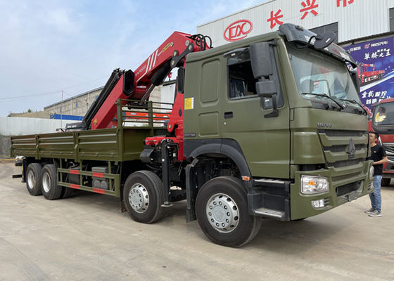 Sinotruk HOWO 8x4 12 Wheeler 40T Cargo Lorry With XCMG Telescopic Knuckle Crane